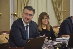 Plenković na sjednici Vlade o Uljaniku i Tajanijevoj izjavi
