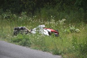 Pijani motociklist u Bibićima sletio s ceste i ozlijedio se