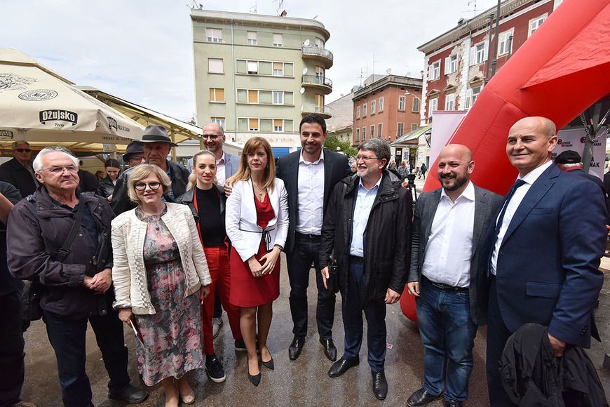 SDP-ovi kandidati za Europski parlamanet u druženju s građanima u Puli
