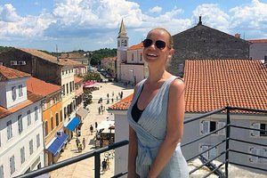 Nesalomiva Jelena Dokić odmara u Poreču: Vratila je fit figuru