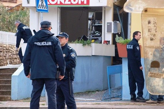 Policija uhitila krive osobe: Ne zna se tko je opljačkao bankomat u Špadićima