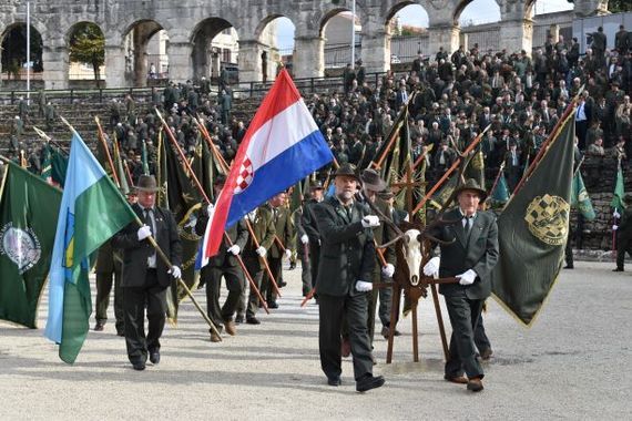 U Puli održano okupljanje lovaca povodom blagdana Sv. Huberta