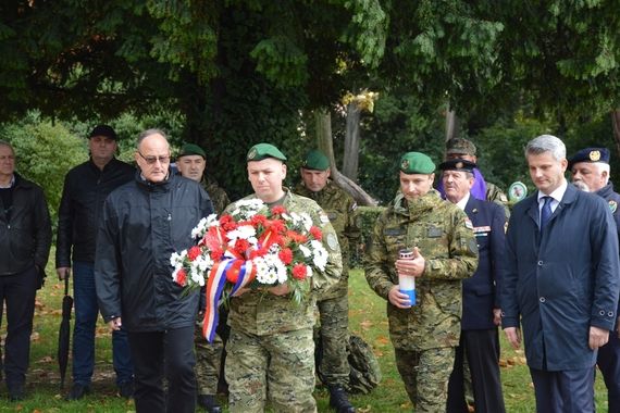 Povodom otvorenja vojarne u Puli položeni vijenci