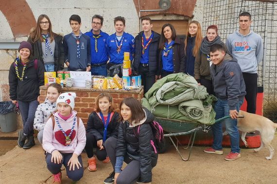 Izviđači donijeli donacije: 'Štenci su zaspali kao topovi' (foto)