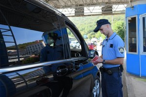 Mladić iz Istre pokušao prijeći granicu bez vozačke dozvole