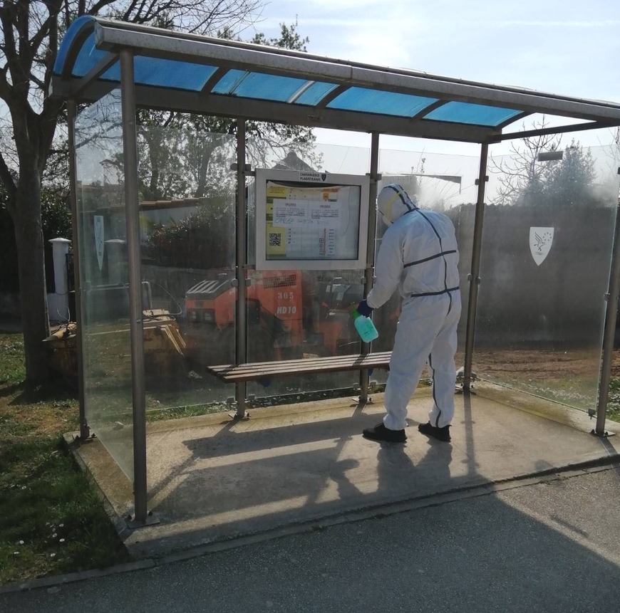 Dezinfekcija autobusnih čekaonica u općini Medulin