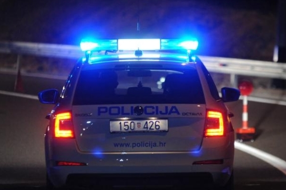 Policija već od ponoći počela s provjerom propusnica 