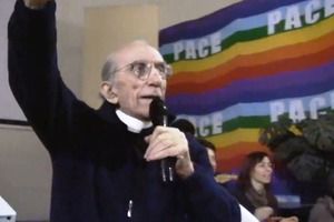 O bella ciao! Svećenik u crkvi u Genovi pjeva partizansku pjesmu (video)