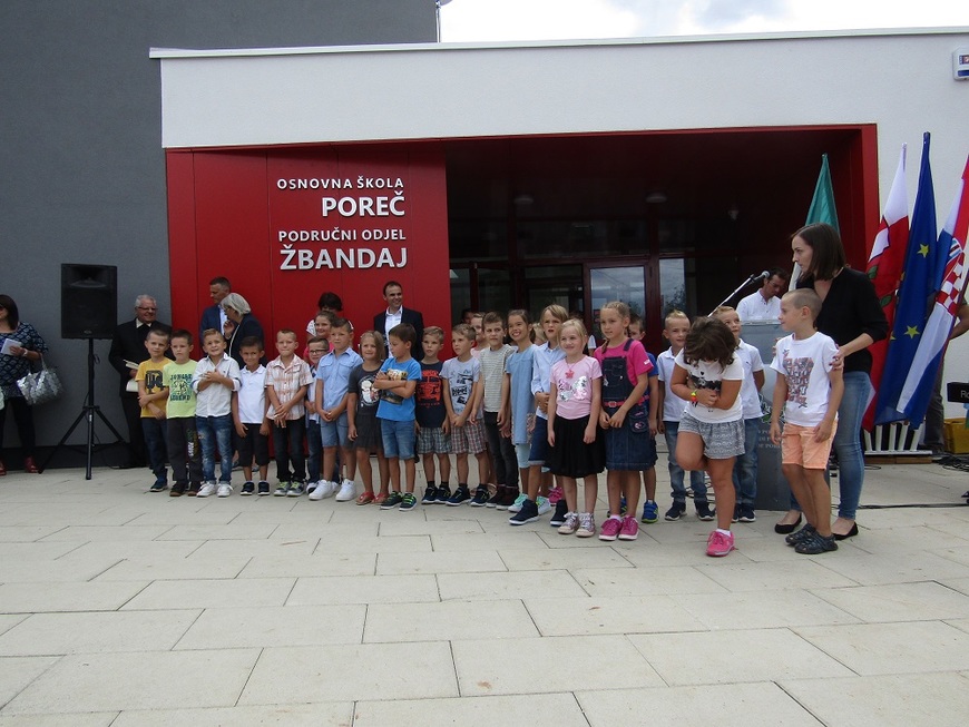 Otvorenje škole u Žbandaju
