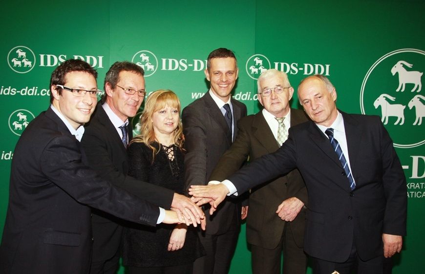 Predstavnici IDS-a i HNS-a potpisali su proširenje koalicijskog sporazuma sa Savezom Zelenih