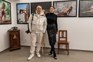 Evo kako je bilo na izložbi fotografija Damira Bošnjaka u Puli (foto)