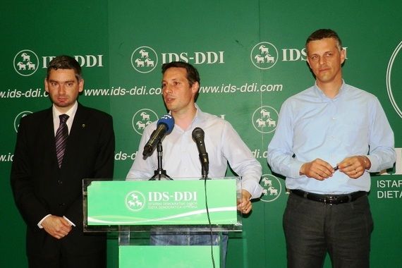 IDS već prvog dana prikupio potreban broj potpisa za svoje kandidate