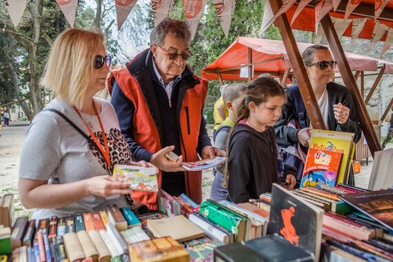 Imate knjige koje biste donirali? Donirajte ih za BOOKtigu!