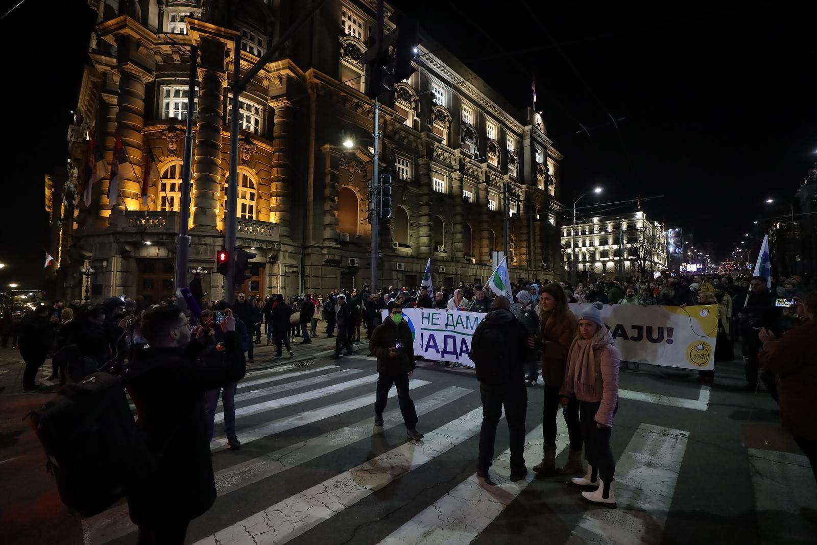 Masovni prosvjedi u Beogradu u veljači protiv iskopavanja bora i litija (foto: Milan Maričić/ATAImages/PIXSELL)