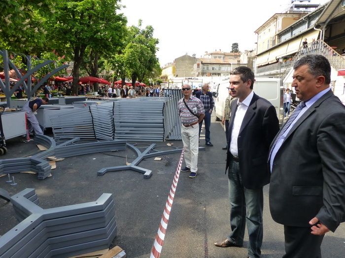 Pulski gradonačelnik Boris Miletić i direktor Tržnice Renato Perc