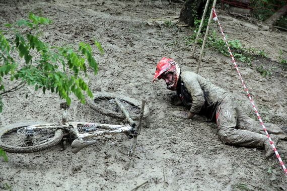 Atraktivni Downhill Buzet dodatno začinili kiša i blato