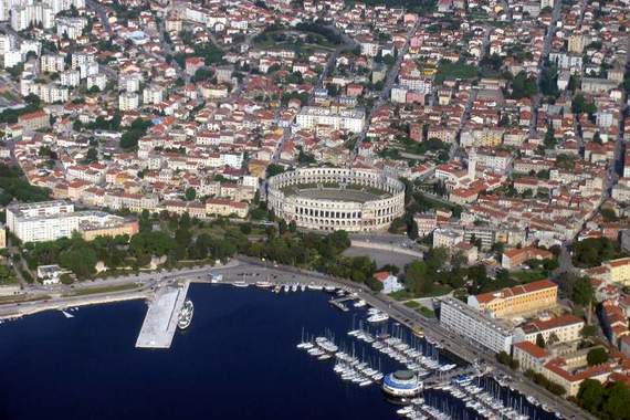 Grad Pula poziva vlasnike bespravnih građevina da podnesu zahtjeve za legalizaciju