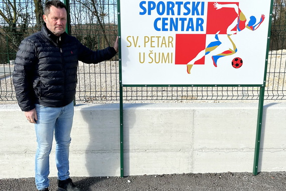 Na proljeće dođite u Sv. Petar u Šumi zaigrati padel! (video)