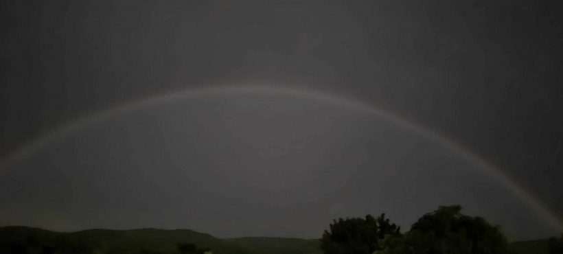 Mjesečeva duga iznad Pazina (foto: Luka Rigo)