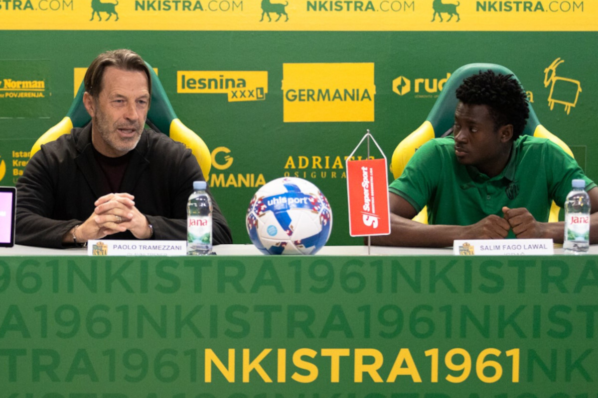 Paolo Tramezzani i Salim Fago Lawal na konferenciji za novinare (FOTO: NK Istra 1961)