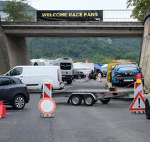 Zatvorena cesta prema startu utrke (FOTO: Milivoj Mijošek)