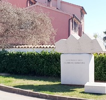Spomenik u Novoj Vasi