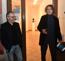 Zdravko Milić (lijevo) na otvorenju izložbe