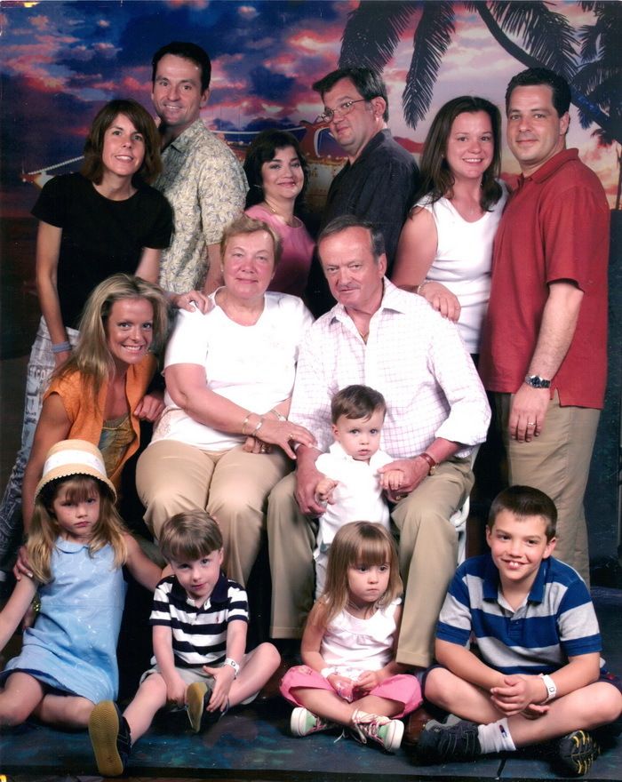 Obitelj Viscovich - snimljeni 2007. na krstarenju  
