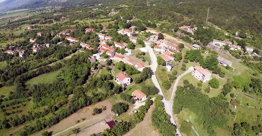 Kožljak iz zraka (foto: Roberto Paliska)