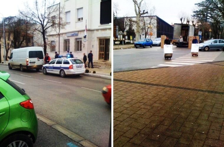 Vozač kombija zaradio je kaznu, a djelatnici trgovine su robu na kolicima gurali preko pješačkog (Foto: Facebook)