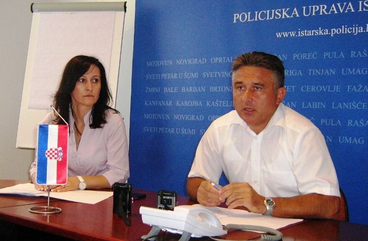 Konferencija za medije PU istarske: Nataša Vitasović i Mile Orešković